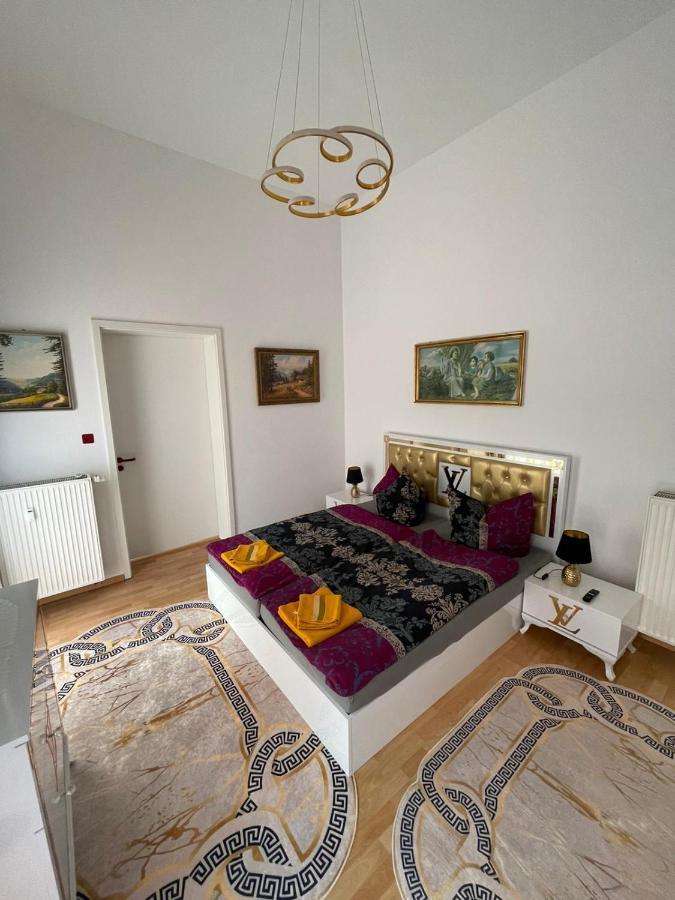 Gaestewohnung Хале Екстериор снимка